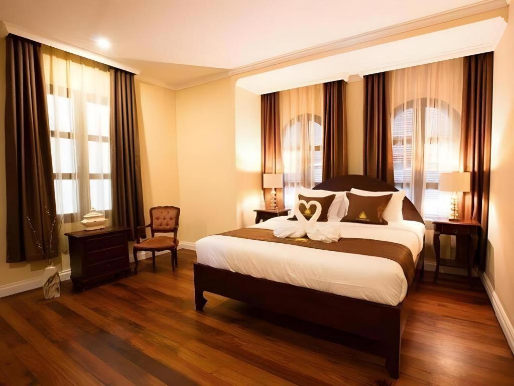 Le Luxe Boutique Hotel Vientiane Exterior photo