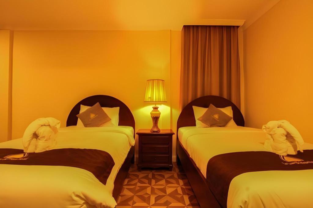 Le Luxe Boutique Hotel Vientiane Exterior photo